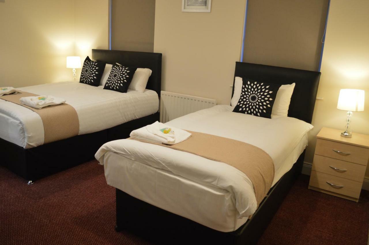 The Townhouse Newcastle Apartment Bagian luar foto